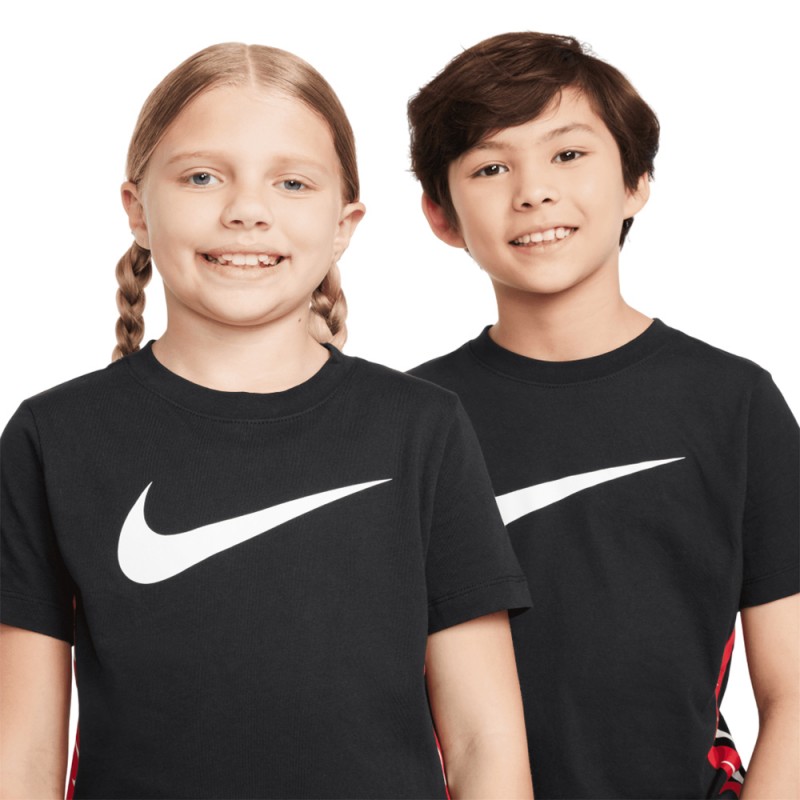 Nike Sportswear Big Kids T-Shirt (HF3404-010)